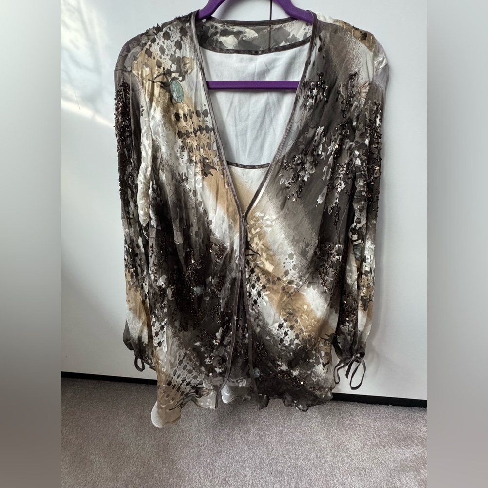 Set of two Elegant Multicolor Women's Tops. Size XL